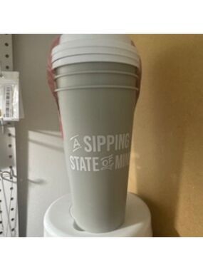 3 COFFE CUPS  RANDOM COLORS SENT